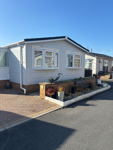 Cladding Lm Park Home Services 02 Medium