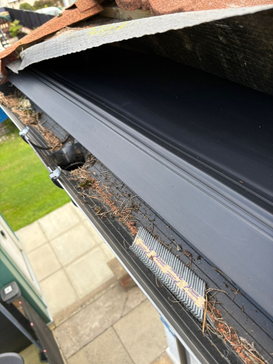 Felt Tray Installation Lm Park Home Services 04 Medium